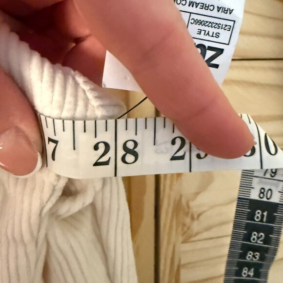 NWT, Medium, Cream Colored, Corduroy Button Up - Picture 8 of 8